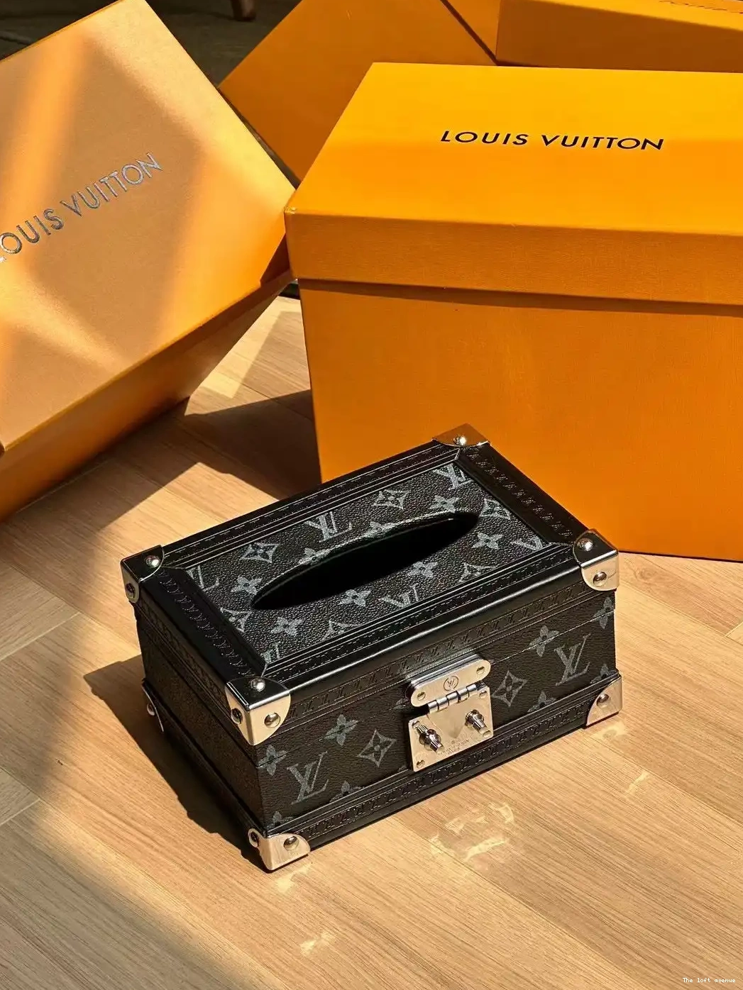 TISSUE BOX LV COVER 0510